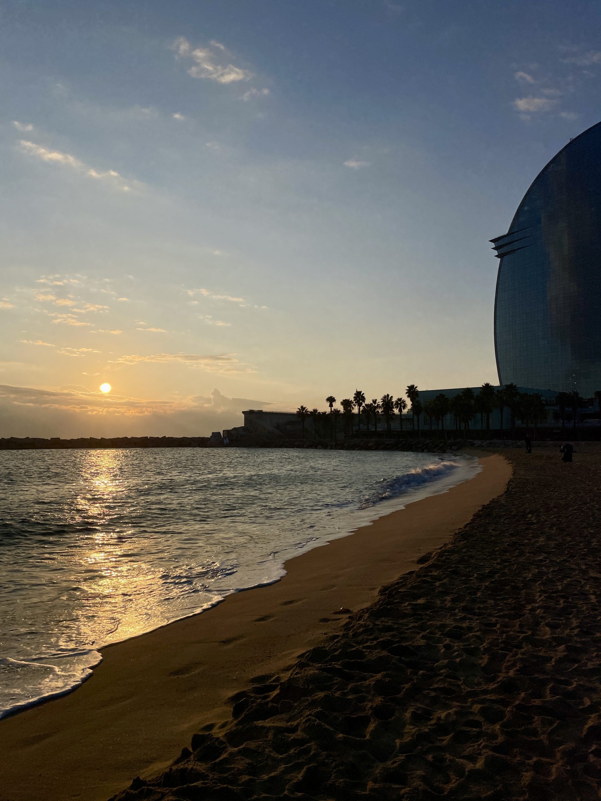 14_Sonnenaufgang Barceloneta Vorbereitung Auslandssemester in Malaysia - Kuala Lumpur