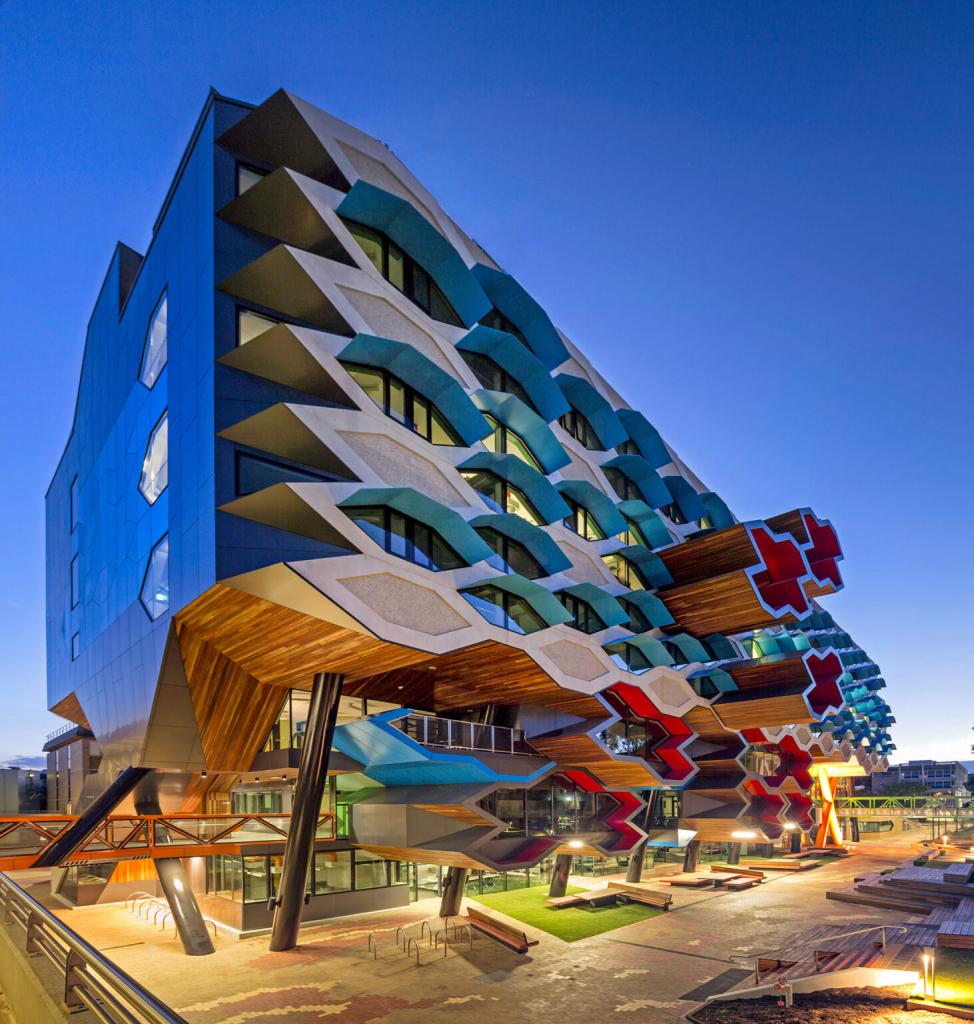 Recuni Header Image LTU_Media_16077-1462x1536